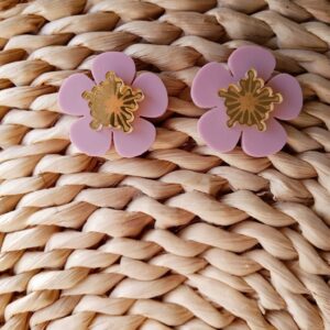 Pendientes flor rosa pastel y espejo dorado